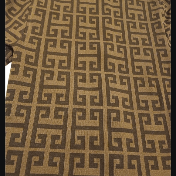 Geometric Patterned Jacket - Picture 5 of 7